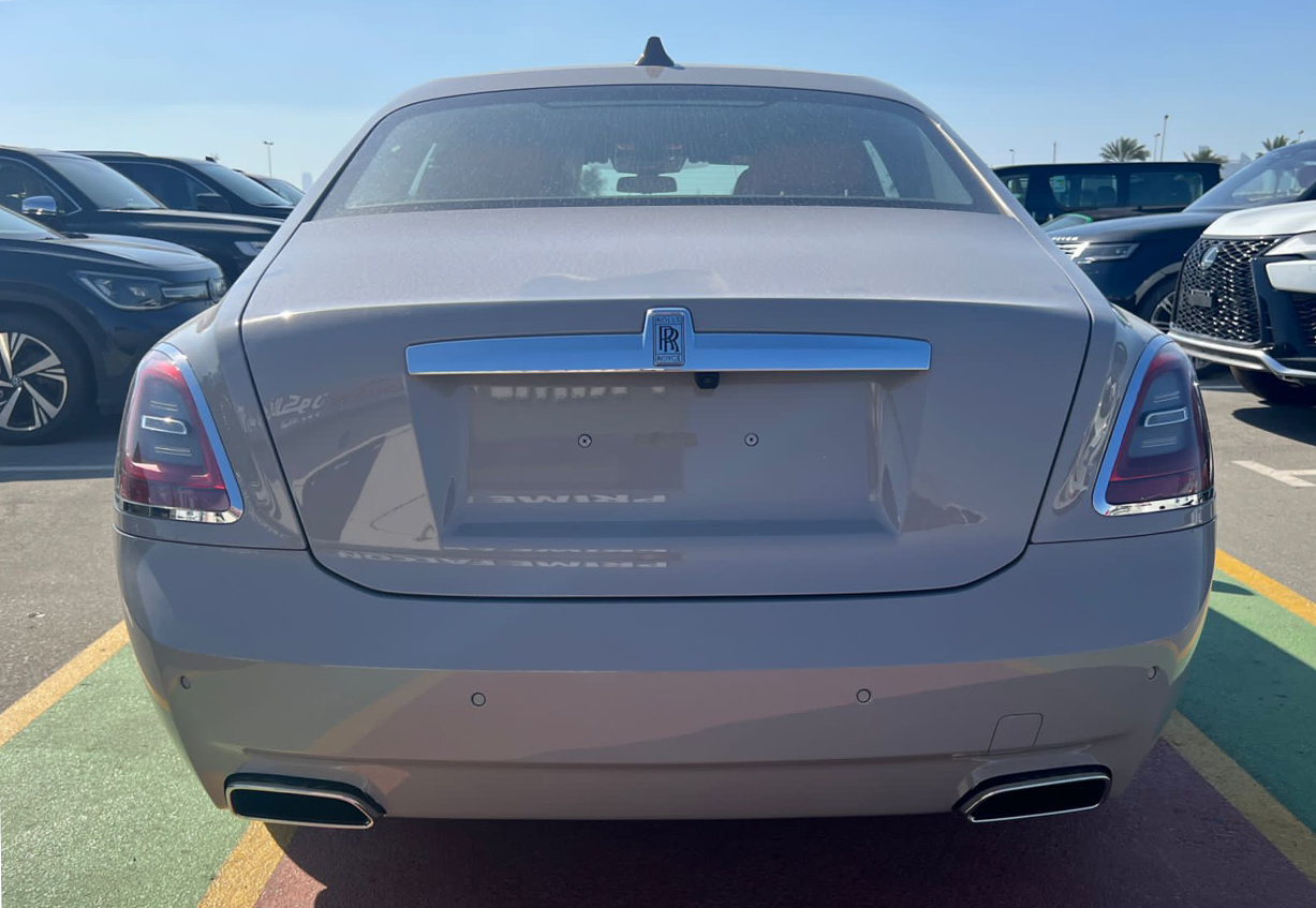 rolls-royce-ghost-ewb