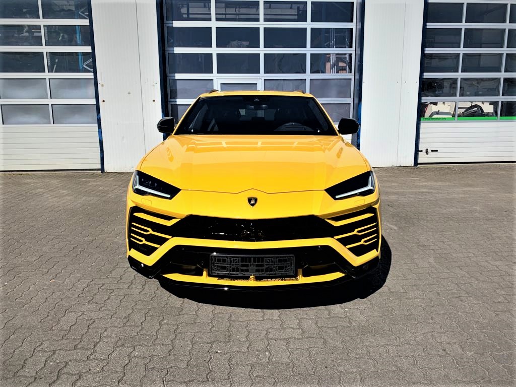 lamborghini-urus