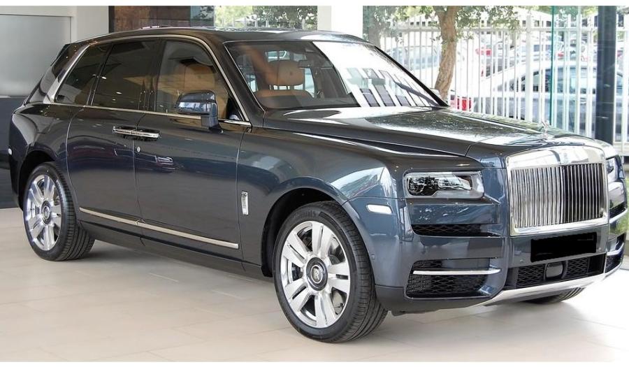 ROLLS ROYCE CULLINAN SUV 